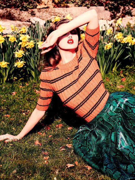 Lindsey Wixson for Vogue Russia July 2015by Ellen Vo