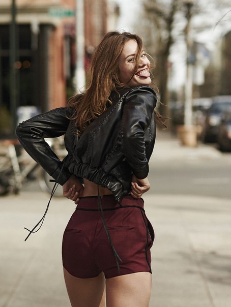 Monika Jagaciak by Kevin Sinclair for Elle Poland August