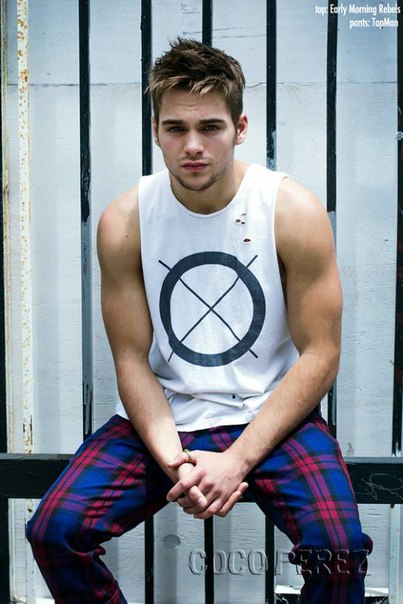 Новая фотосессия Дилана Спрейберри