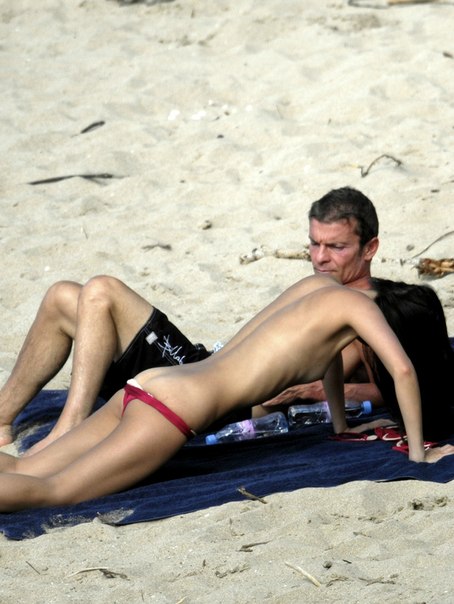 Проект "Голые знаменитости" Чжан Цзыи