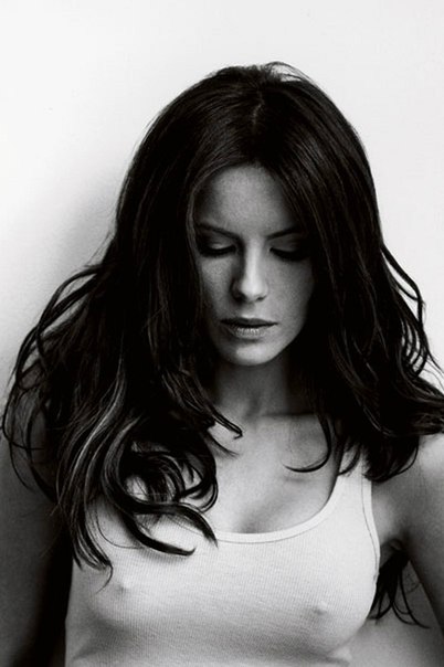 Смачные фото Кейт Бекинсэйл