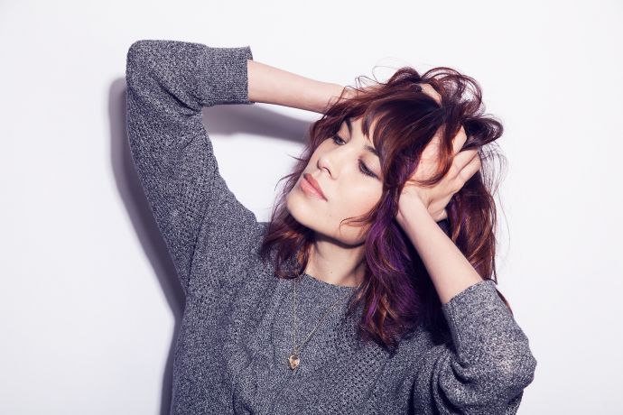 Алекса Чанг (Alexa Chung) для бренда L`Oreal (2015)