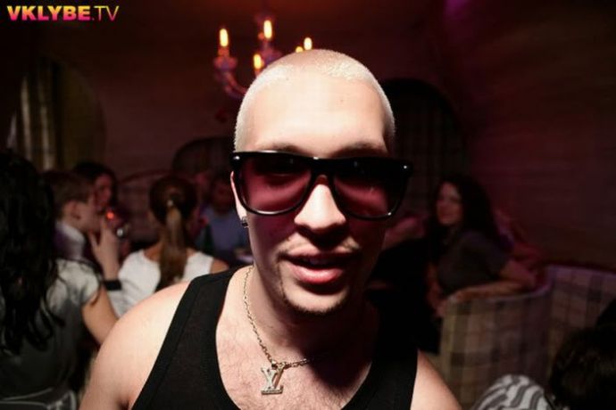 Больше гламуру