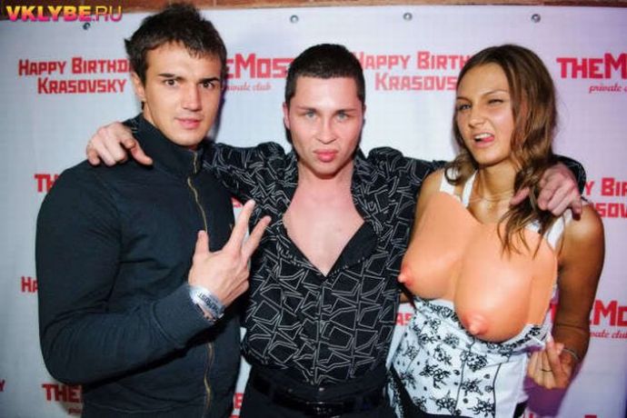 Больше гламуру