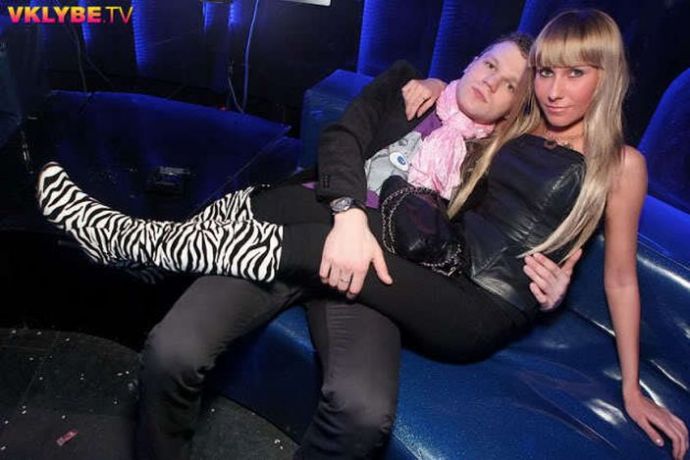 Больше гламуру