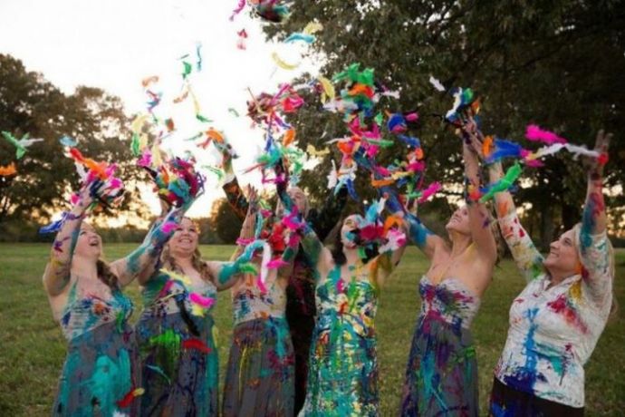 Девушка избавилась от депрессии, испортив свадебное платье