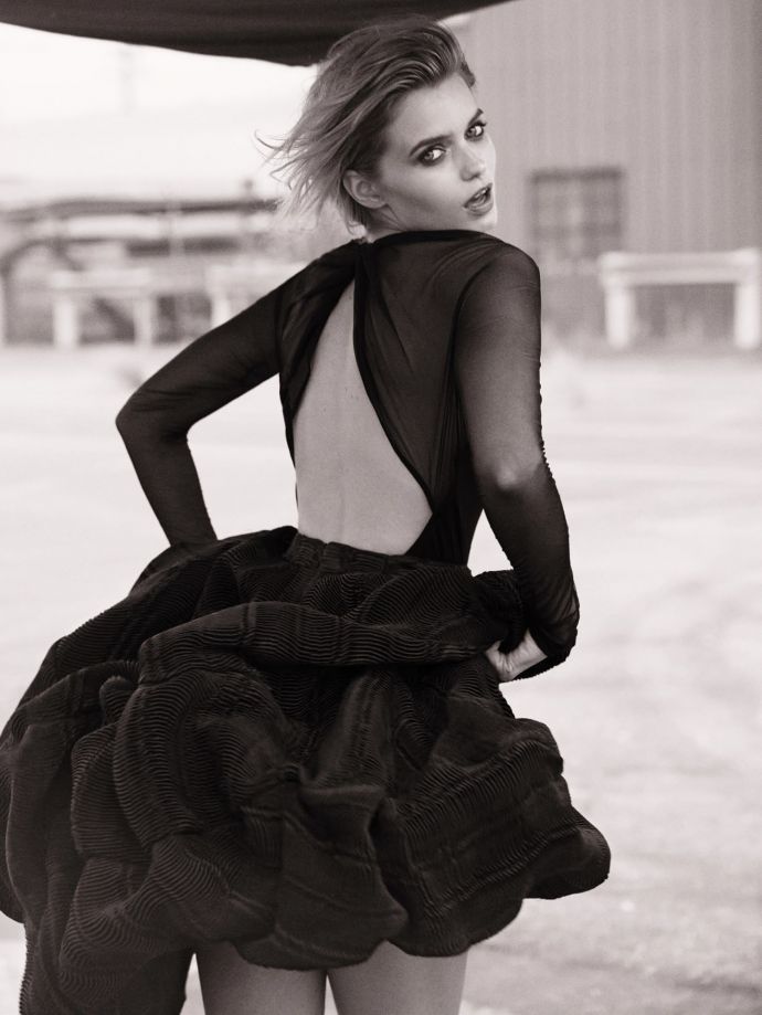 Эбби Ли Кершоу (Abbey Lee Kershaw) для журнала Vogue Australia