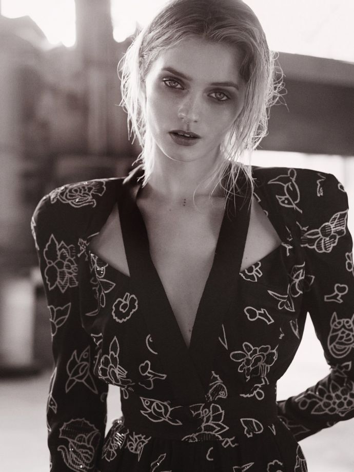 Эбби Ли Кершоу (Abbey Lee Kershaw) для журнала Vogue Australia