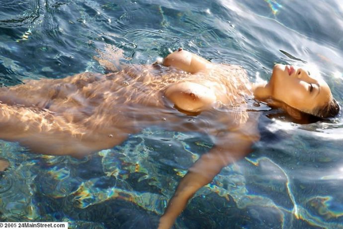 Экзотичная модель азиатка Debra Ling (15 фото)