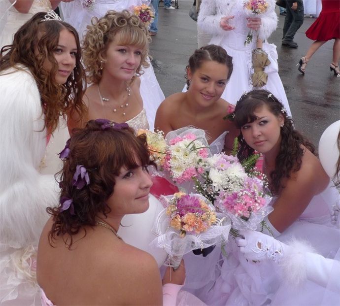 Парад невест в Курске