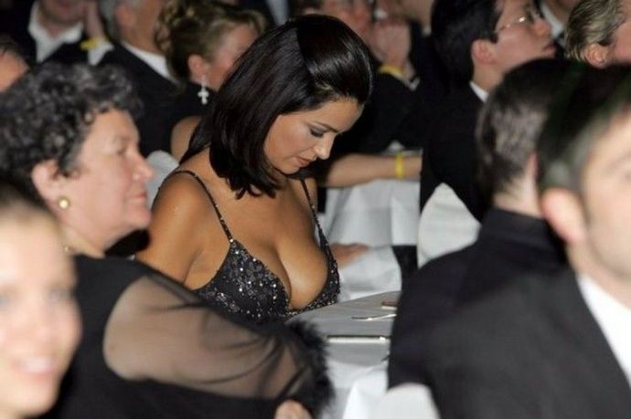 Подборка девушек и женщин