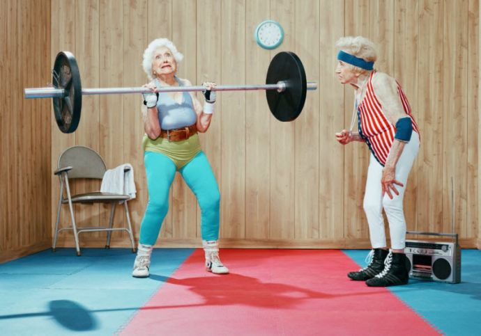 Старухи и старики в теле духа