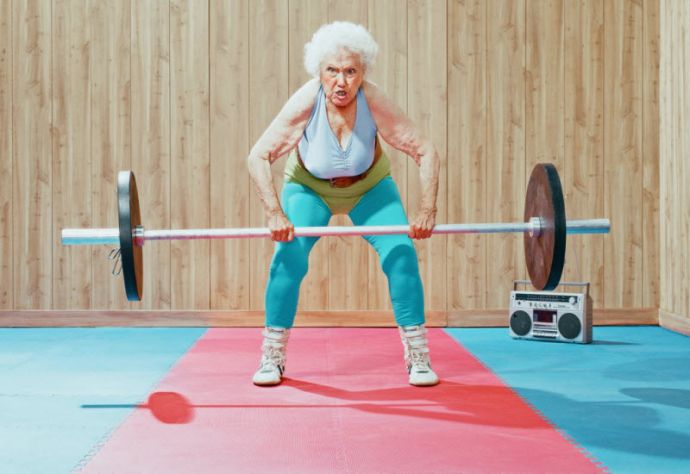 Старухи и старики в теле духа