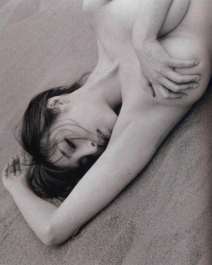 Японская модель Yuuri Morishita - (красивая эротика)