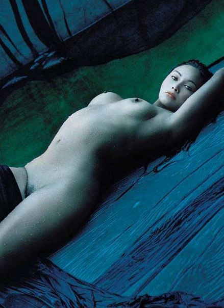 Тиа Каррере Голая - Tia Carrere Nude