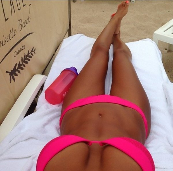 Взгляд на сиськи от первого лица