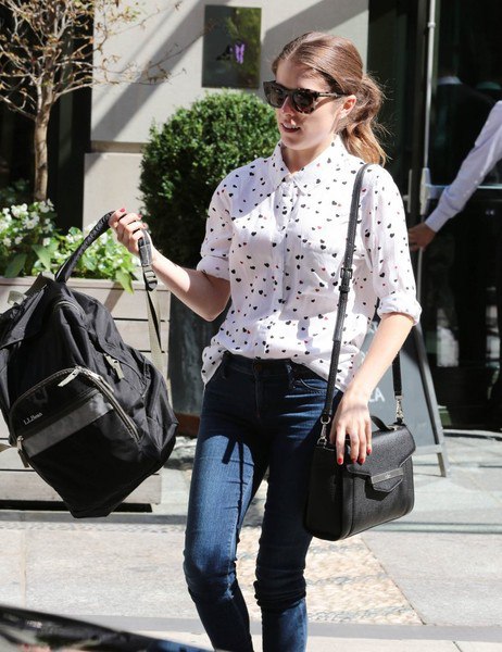 Анна Кендрик в Нью-Йорке - 14 августа