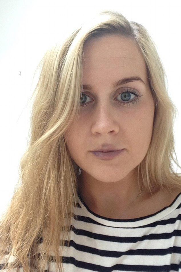 Девушка купила в интернете увеличитель губ...