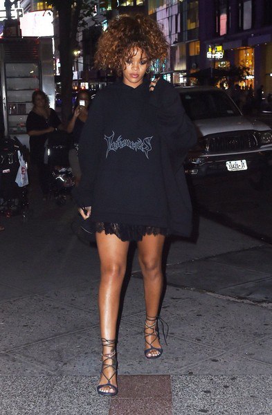 Рианна в Нью-Йорке - 11 августа