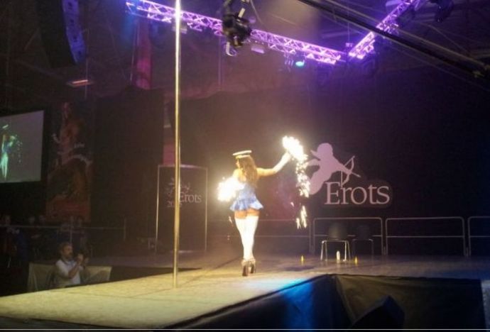 Фотоотчет с рижского фестиваля эротики Erots 2015 (эротика)