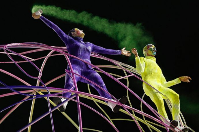 Карнавал в Сан-Паулу 2015: роскошные женщины и перья