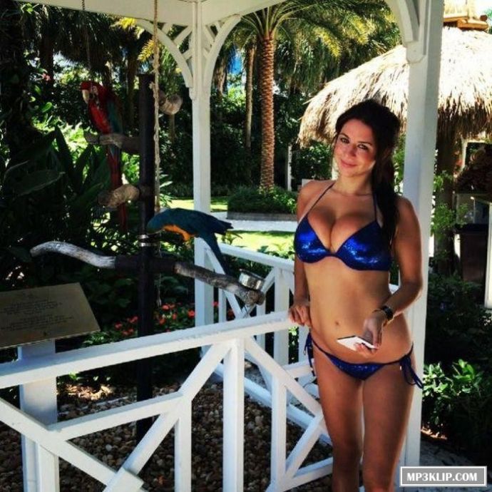 Красивые грудастые девушки