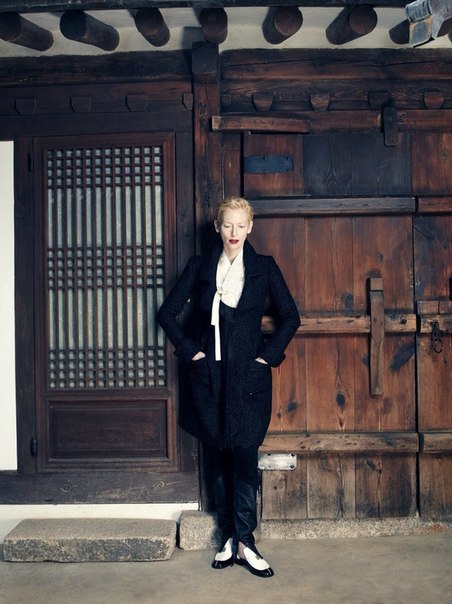Тильда Суинтон для Vogue Korea. Август 2015