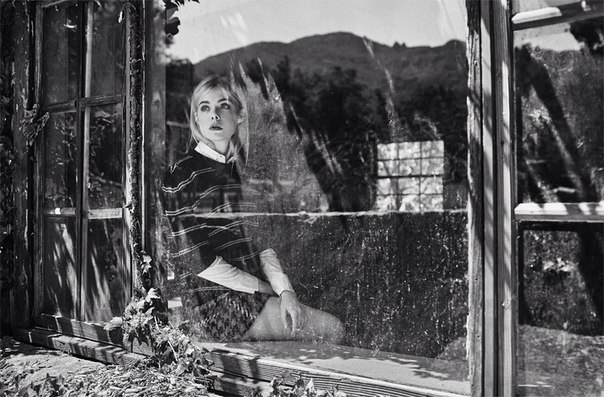 Эль Фаннинг для The Edit by Net-A-Porter