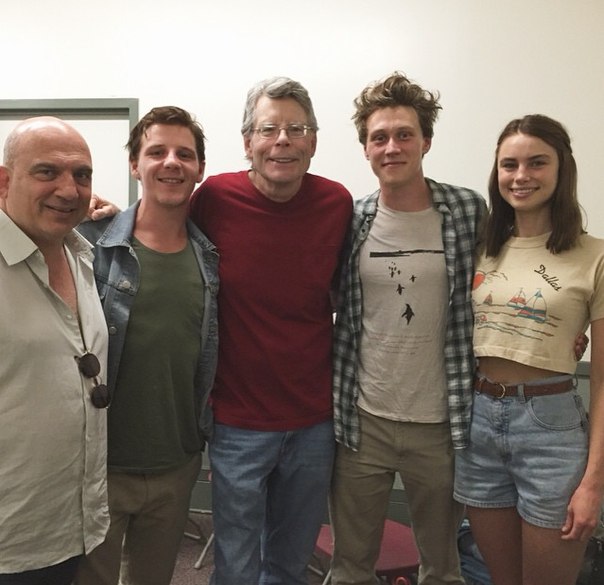 Фотографии со съемок мини сериала по роману Стивена Кинга