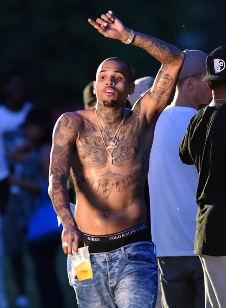 Крис Браун на съемках нового видеоклипа в Майями