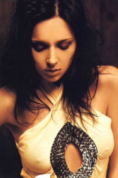 Проект "Голые знаменитости" Алсу Певица, Россия