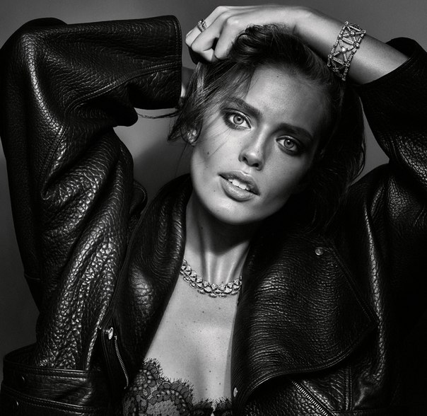 Эмили Ди Донато (Emily DiDonato) в журнале Porter (сентябрь 2015)