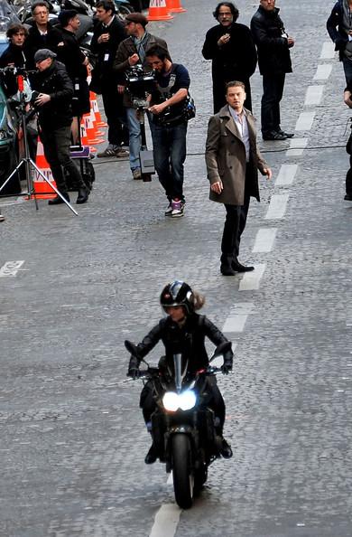 Леонардо и большая реклама Леонардо и большая реклама