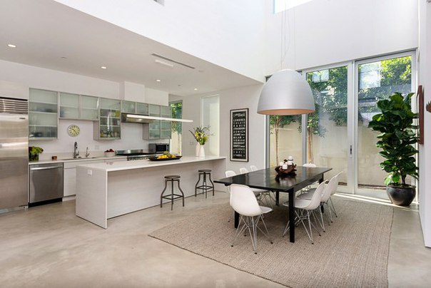 Новый дом Йена Сомерхолдера и Никки Рид.