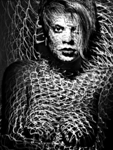 Проект "Голые знаменитости" Вера Полозкова Поэтесса, Россия