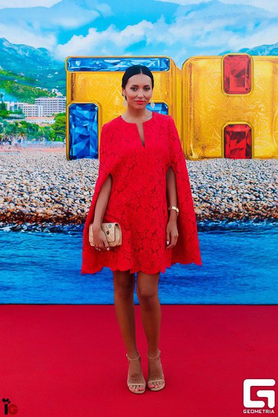 Стиль Алсу на официальных мероприятиях