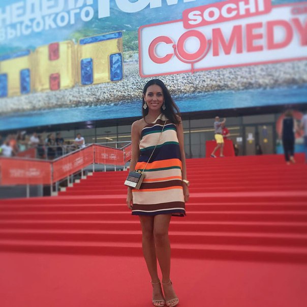 Стиль Алсу на официальных мероприятиях