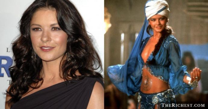 15 актрис, которые дебютировали на экране в запоминающихся сценах обнаженки