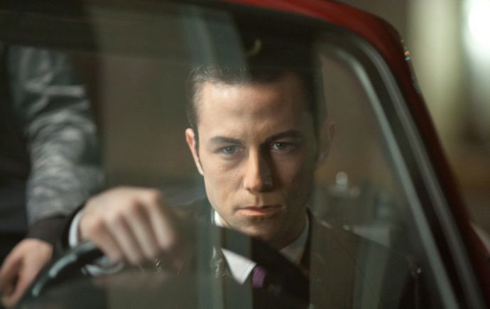 Известные актеры, изменившиеся до неузнаваемости благодаря гриму