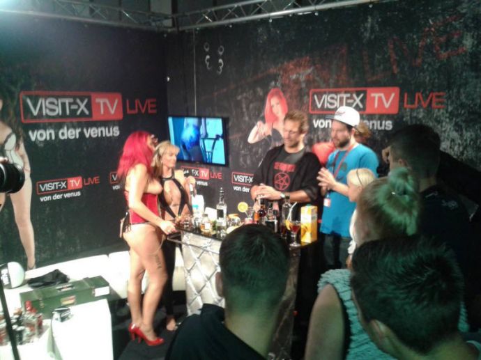 Крупнейшая ярмарка эротики Venus-2015 проходит в Берлине