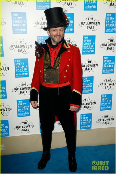 Поппи Делевинь, Рита Ора и Майкл Шин на UNICEF Halloween Ball....