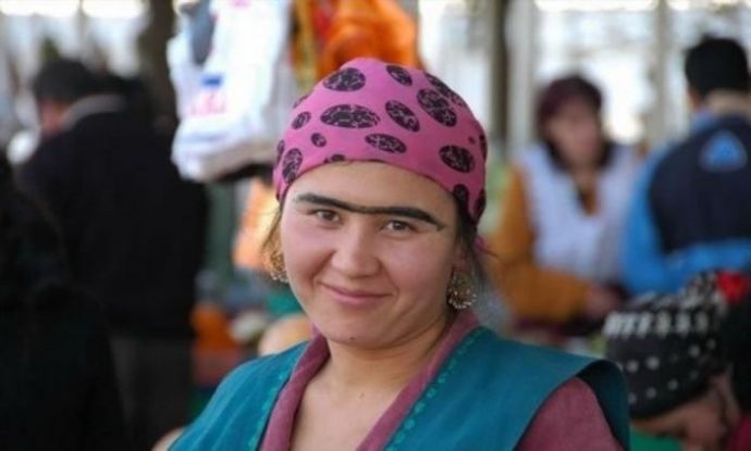 Красота страшая сила, а брови здесь причем?