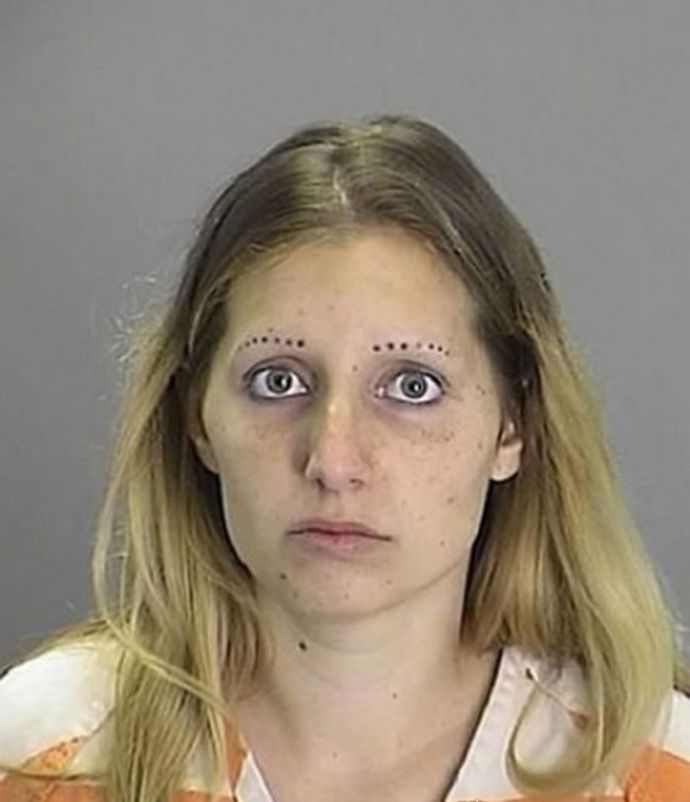 Красота страшая сила, а брови здесь причем?