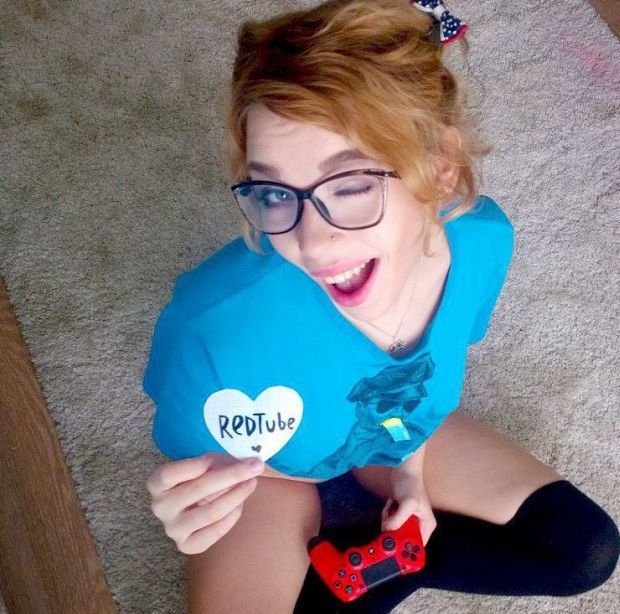 Программистам без порно съемок не куда Программистам без порно съемок не куда