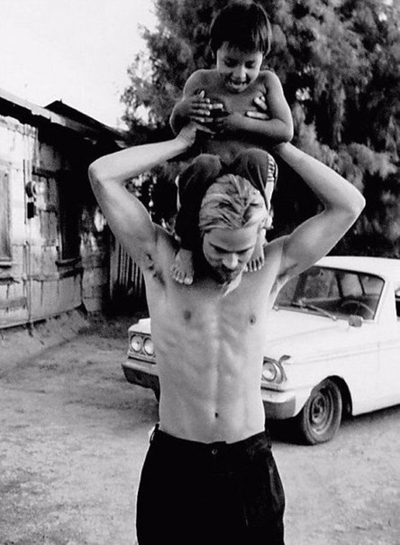 Бред Питт для журнала Rolling Stone, 1994 год.