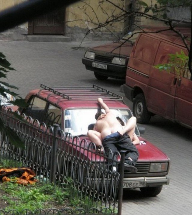 Любовь нечаянно нагрянет