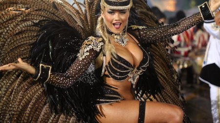 Сплошная экспрессия.....девушки на фото...