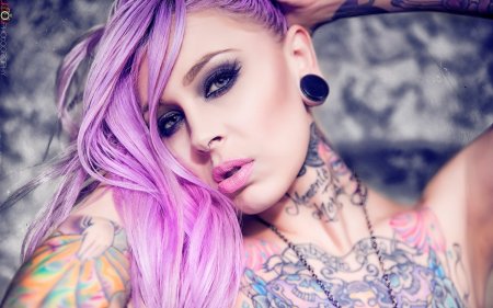 Сплошная экспрессия.....девушки на фото...