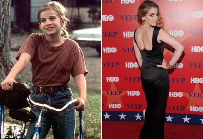 12 сексуальных звёзд, которые в детстве были 'пацанками'