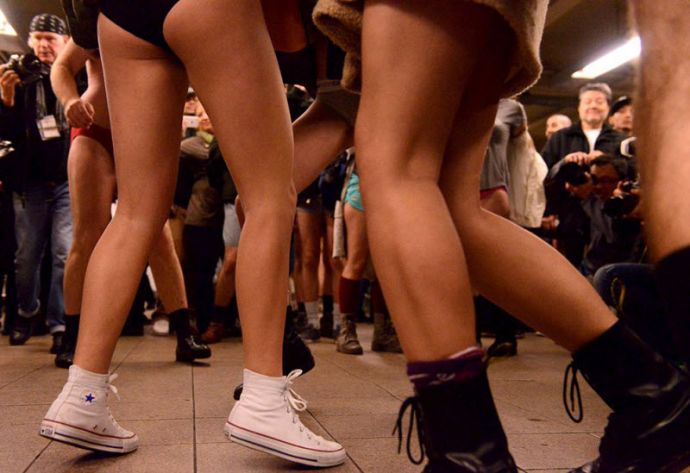 День в метро без штанов 2016
